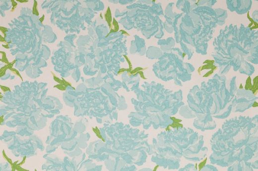 Turquoise – Peonies Printed Wallpaper in Turquoise; vibrant turquoise peony motifs with leafy green accents on a soft, neutral background, creating a refreshing botanical statement.