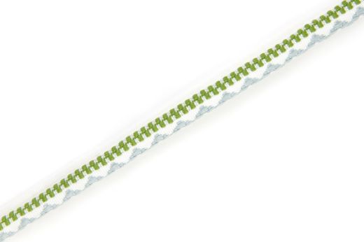 Cielo: Pyramid Performance Piping in light green and blue embroidery with crisp geometric accents.