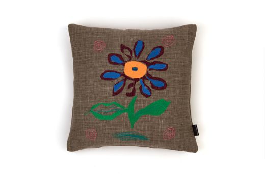 Picture of Alice Kettle Blue Tiger Flower A Cushion