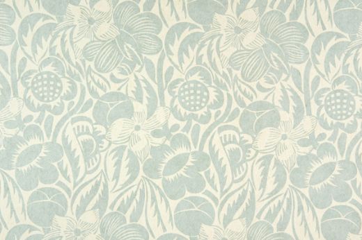 Fleurs Etoilees Printed Wallpaper in Sky — a light blue with a subtle floral star print, evoking a tranquil, airy atmosphere with its graceful floral design and calming colour.